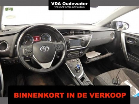 Toyota Auris Touring Sports - 1.8 Hybrid Lease+ Xenon PDC Keyless Pano Navi CAM - 1