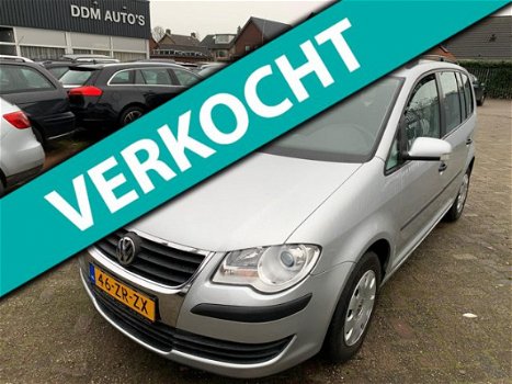 Volkswagen Touran - 1.6 Optive - 1