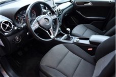 Mercedes-Benz B-klasse - 200 CDI Ambition Panorama/Clima/Trekhaak