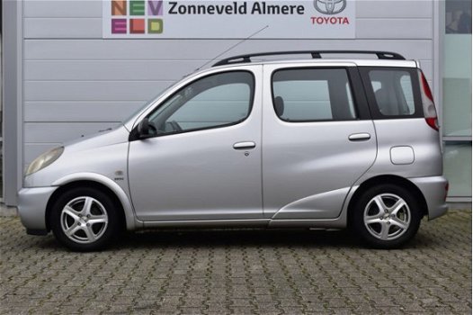 Toyota Yaris Verso - 1.5-16V VVT-i Sol - 1