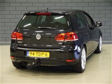 Volkswagen Golf - 1.4 TSI 122PK DSG Highline | PANODAK | NAVIGATIE |