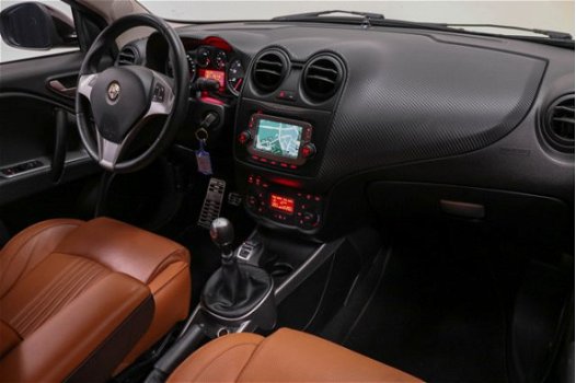 Alfa Romeo MiTo - 0.9 TwinAir Esclusivo NL-Auto Bruin Leder Navi PDC Achter ECC - 1