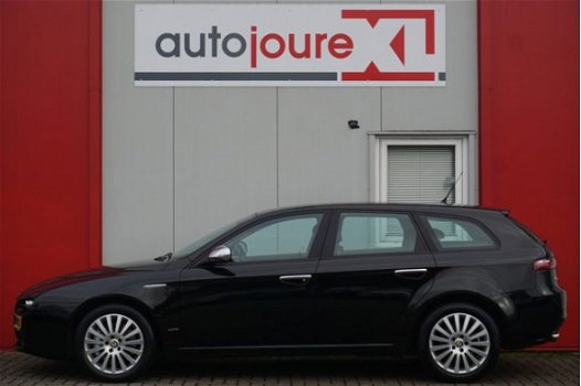 Alfa Romeo 159 Sportwagon - 3.2 JTS Q4 Distinctive - 1