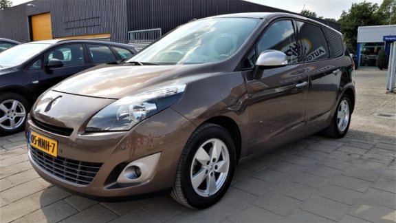 Renault Grand Scénic - 2.0 Celsium 7p. Trekhaak, Navi - 1