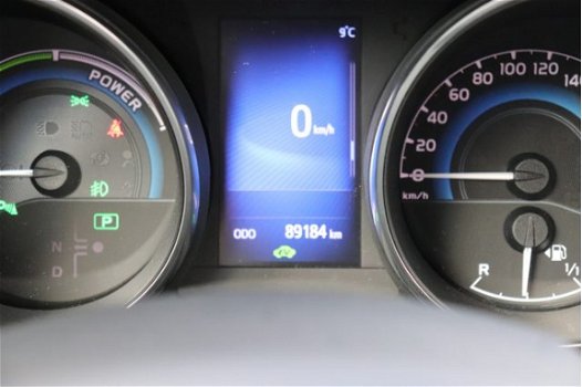 Toyota Auris - TS 1.8 Hybrid Executive Navigatie-Cruise control-Parkeersensoren voor/achter - 1