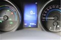 Toyota Auris - TS 1.8 Hybrid Executive Navigatie-Cruise control-Parkeersensoren voor/achter - 1 - Thumbnail