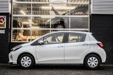 Toyota Yaris - 1.0 VVT-i Aspiration CAMERA, AIRCO