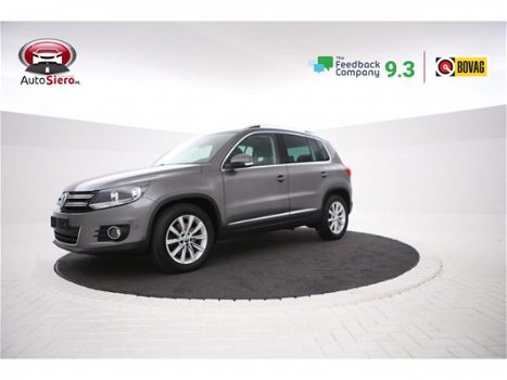 Volkswagen Tiguan - 2.0 TDI Sport&Style Leer, Panoramadak, Navigatie, Stoelverwarming, - 1