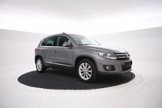 Volkswagen Tiguan - 2.0 TDI Sport&Style Leer, Panoramadak, Navigatie, Stoelverwarming,