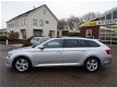 Skoda Superb Combi - 1.6 TDI Ambition BNS Xenon, Trekhaak, Navi, Pdc v+a - 1 - Thumbnail