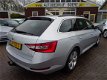 Skoda Superb Combi - 1.6 TDI Ambition BNS Xenon, Trekhaak, Navi, Pdc v+a - 1 - Thumbnail