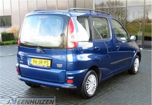 Toyota Yaris Verso - 1.3-16V VVT-i Sol Bj'02 Nieuwe APK - 1