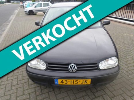 Volkswagen Golf - 1.6-16V Master Edition - 1