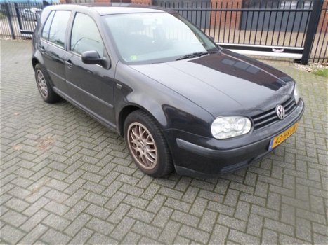 Volkswagen Golf - 1.6-16V Master Edition - 1