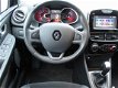 Renault Clio Estate - 0.9 TCe Intens, Navigatie / LED / Cruise control / Parkeersensoren achter / 16 - 1 - Thumbnail