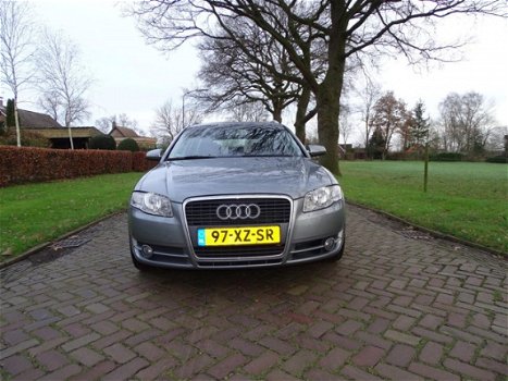 Audi A4 Avant - 2.0 TDI Advance - 1