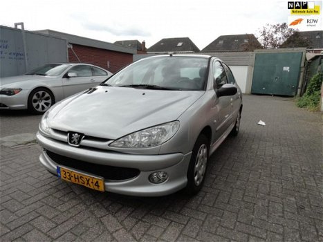 Peugeot 206 - 1.4 Génération ( KM 287120 NAP LPG G3 AIRCO) - 1