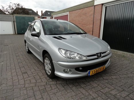 Peugeot 206 - 1.4 Génération ( KM 287120 NAP LPG G3 AIRCO) - 1