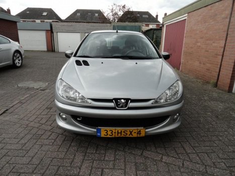 Peugeot 206 - 1.4 Génération ( KM 287120 NAP LPG G3 AIRCO) - 1