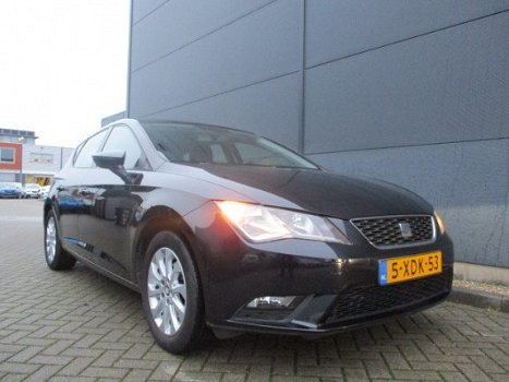 Seat Leon - 1.2 TSI Style/5drs/Winterbanden - 1