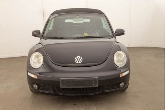 Volkswagen New Beetle - 1.6 Highline Leer 145472 KM - 1