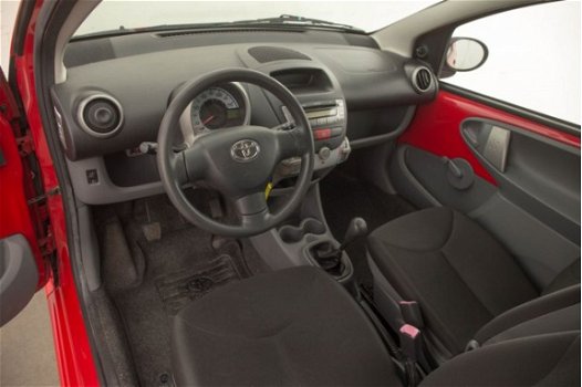 Toyota Aygo - 1.0-12V Radio - 1