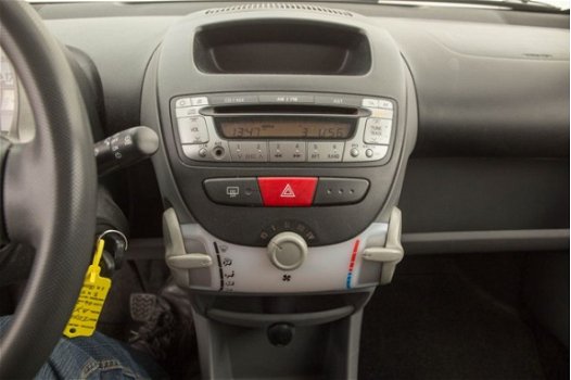 Toyota Aygo - 1.0-12V Radio - 1