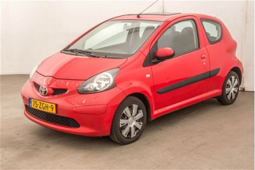 Toyota Aygo - 1.0-12V Access GEEN SCHADE - 1