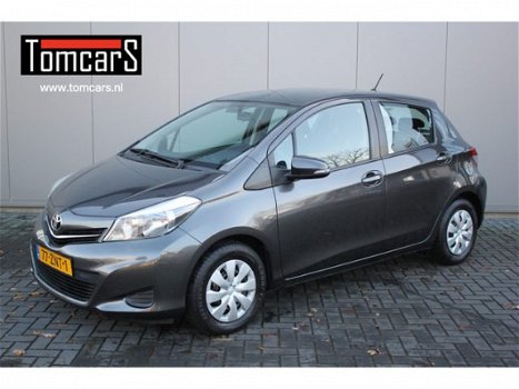 Toyota Yaris - 1.0 VVT-i Aspiration Airco/Camera/Bluetooth - 1