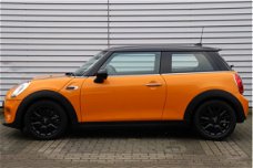 Mini Mini Cooper - 1.5 First Born Edition (Climate/NAV./LED/LMV/1ste eig.)