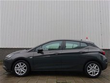 Opel Astra - 1.0T Edition 105PK | Navi | Sensoren Voor + Achter | Airco | >>Nieuw Binnen<<