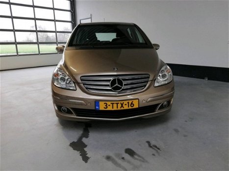 Mercedes-Benz B-klasse - 200 Rijklaarprijs Airco| Trekhaak| Cruise controle - 1