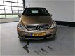 Mercedes-Benz B-klasse - 200 Rijklaarprijs Airco| Trekhaak| Cruise controle - 1 - Thumbnail