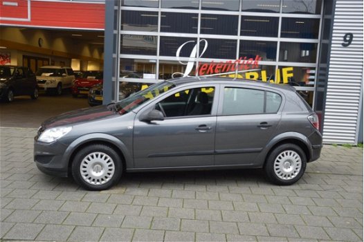 Opel Astra - 1.4i- 16V Selection 5Drs I Airco I 98.630 KM - Dealer onderhouden I Nwe APK - 1