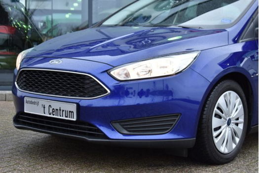 Ford Focus Wagon - 1.0 EcoBoost 125PK Lease Edition, Zesbak, Bluetooth, Isofix, Parkeersensoren - 1