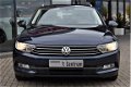 Volkswagen Passat Variant - 1.6 TDI Comfortline Automaat DSG7, Navigatie, Camera, Bluetooth - 1 - Thumbnail