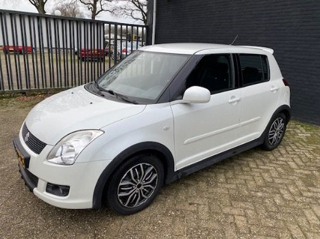 Suzuki Swift - 1.3 Shogun // 5 DEURS // NETTE AUTO // - 1