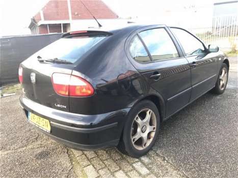 Seat Leon - 1.6-16V Sport 2002 sport uitv apk - 1