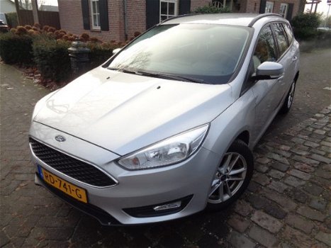 Ford Focus Wagon - 1.0 L EDIT.NAVI/AC/PDC/LMV - 1