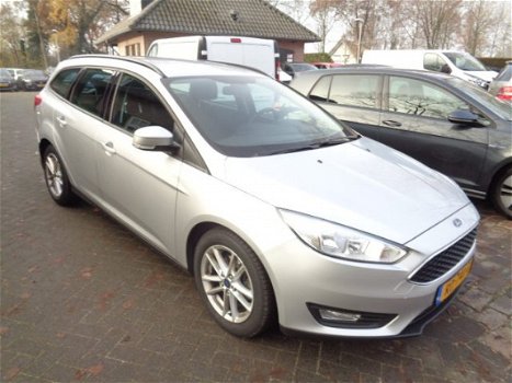 Ford Focus Wagon - 1.0 L EDIT.NAVI/AC/PDC/LMV - 1