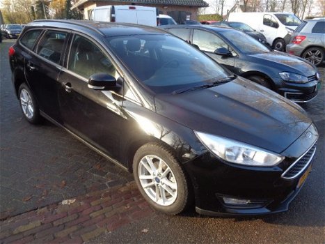 Ford Focus Wagon - 1.0 L EDIT.NAVI/AC/PDC/LMV - 1