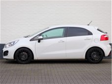 Kia Rio - 1.4 CVVT Super Pack Led 17 Inch Climate 76698 KM