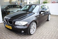 BMW 1-serie - 118i High Executive