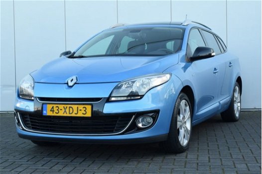 Renault Mégane Estate - 1.5 DCI BOSE Pano/dak Stoelverw. Navi Ecc Cruise Trekhaak/afn - 1