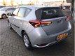 Toyota Auris - 1.8 Hybride Aspiration /navigatie/ - 1 - Thumbnail