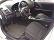 Toyota Avensis - 2.0 VVTi Dynamic Automaat - 1 - Thumbnail