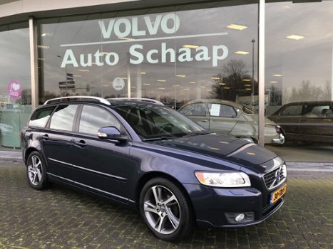 Volvo V50 - 1.6 D2 S/S Limited Edition Trekhaak Navigatie Leer Stoelverwarming - 1