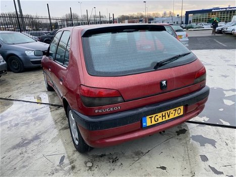 Peugeot 306 - 1.4 - 1