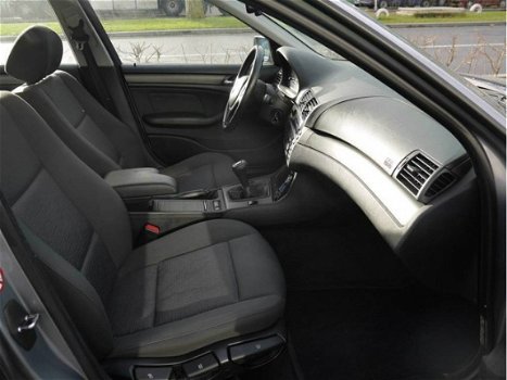 BMW 3-serie - 316i Black & Silverline - Navigatie - 1