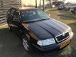 Skoda Octavia Combi - 1.9 TDI Démarrage CLIMA AIRCO CRUISE - NIEUWE APK AFLEVERING € 2140 Auto in go - 1 - Thumbnail